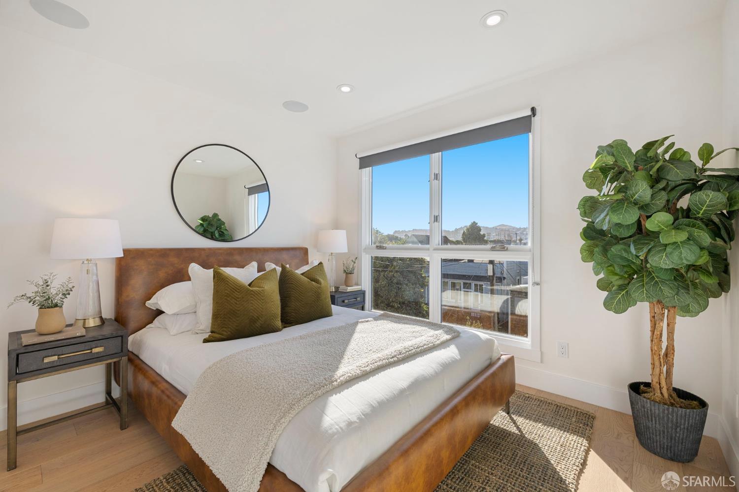 Detail Gallery Image 14 of 32 For 1152 Potrero Ave #B,  San Francisco,  CA 94110 - 3 Beds | 2/1 Baths