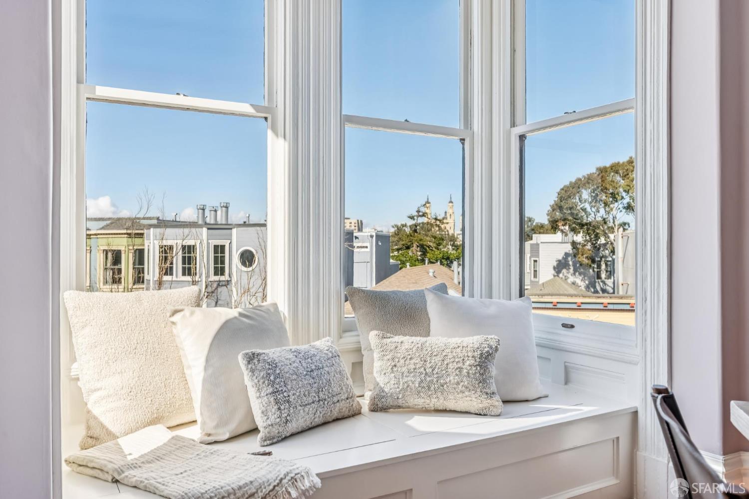 Detail Gallery Image 25 of 76 For 105 Belvedere St, San Francisco,  CA 94117 - 3 Beds | 2 Baths