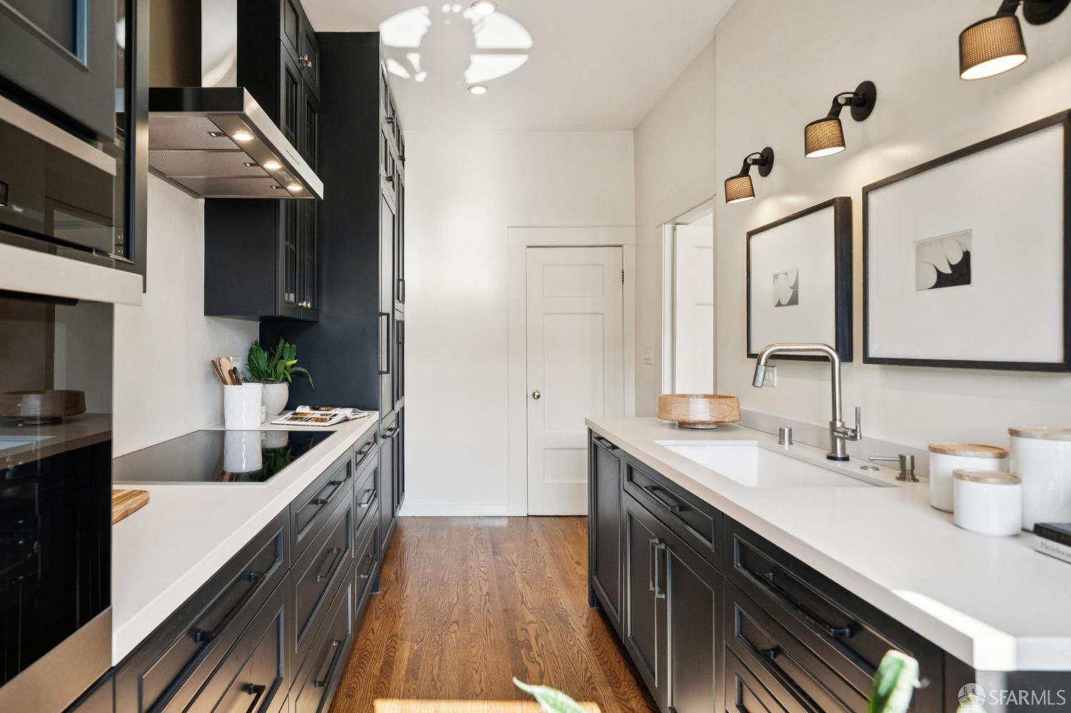 Detail Gallery Image 17 of 48 For 2111 Franklin St #7,  San Francisco,  CA 94109 - 2 Beds | 2 Baths