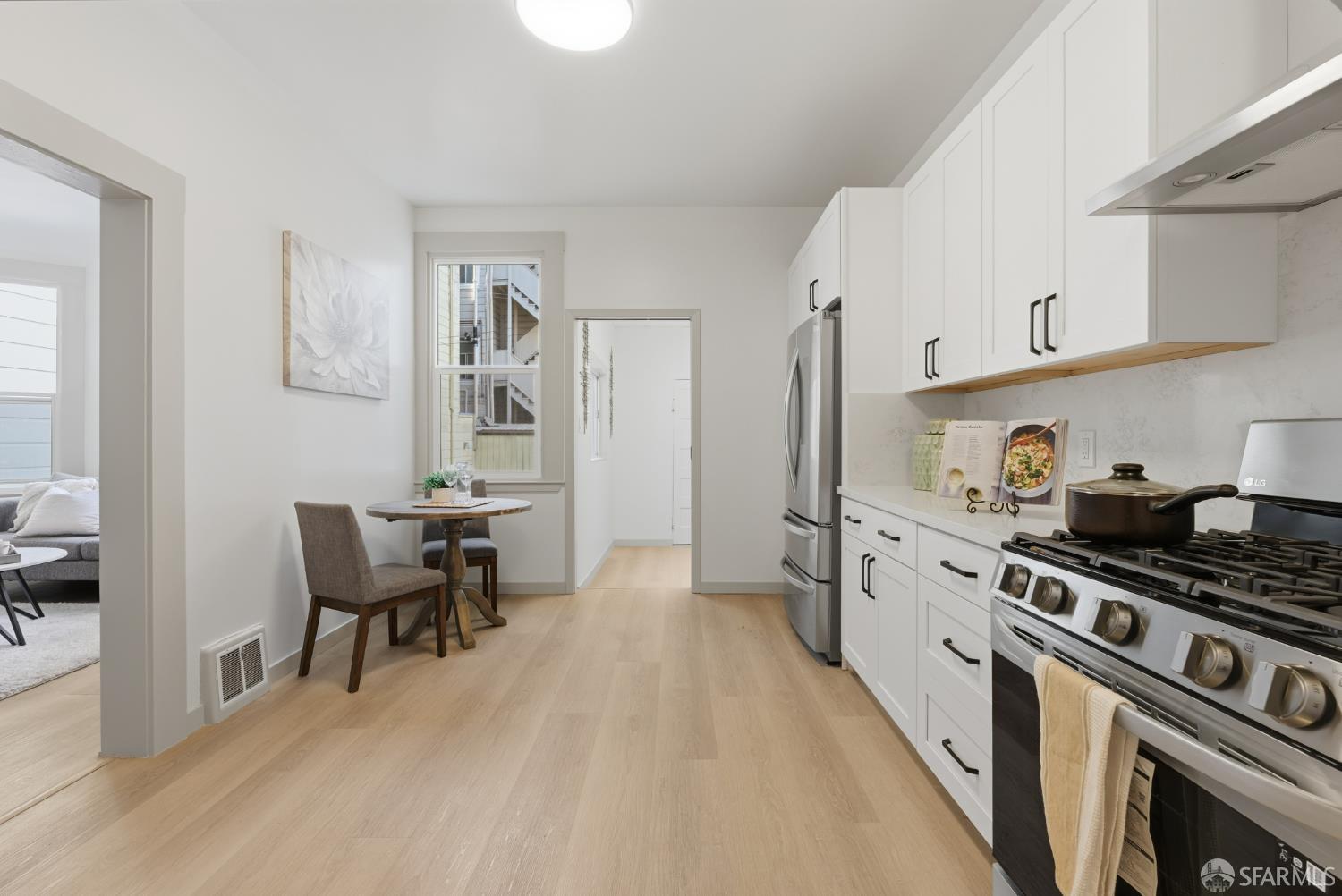 Photo #12: 426103807 Listing: Photo #12