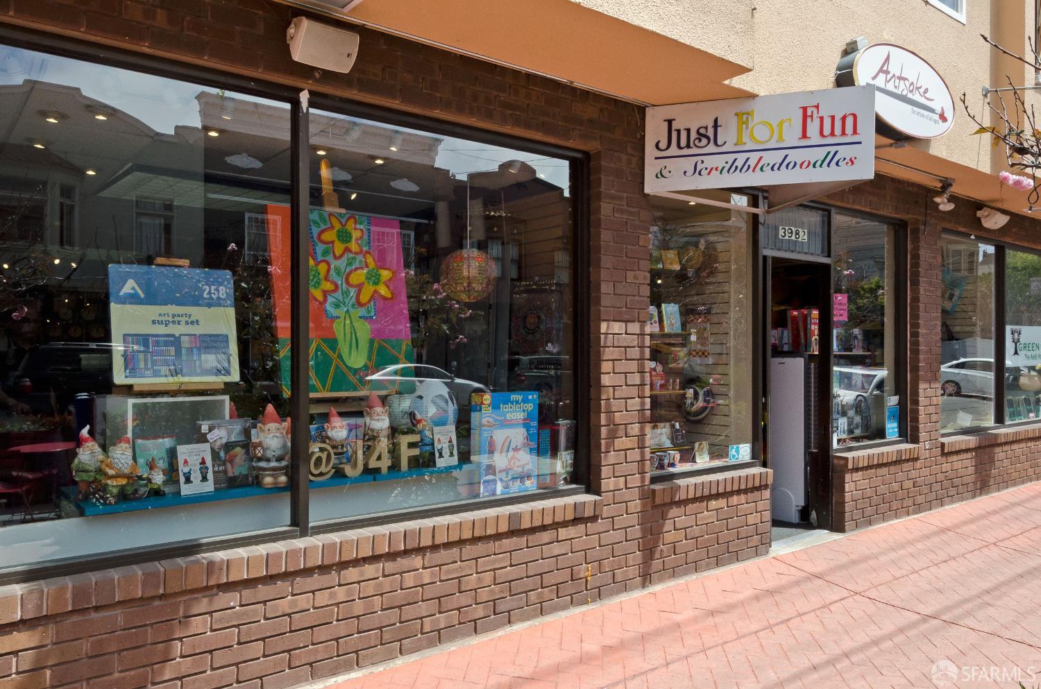 Detail Gallery Image 70 of 98 For 3530 22nd St, San Francisco,  CA 94114 - – Beds | – Baths