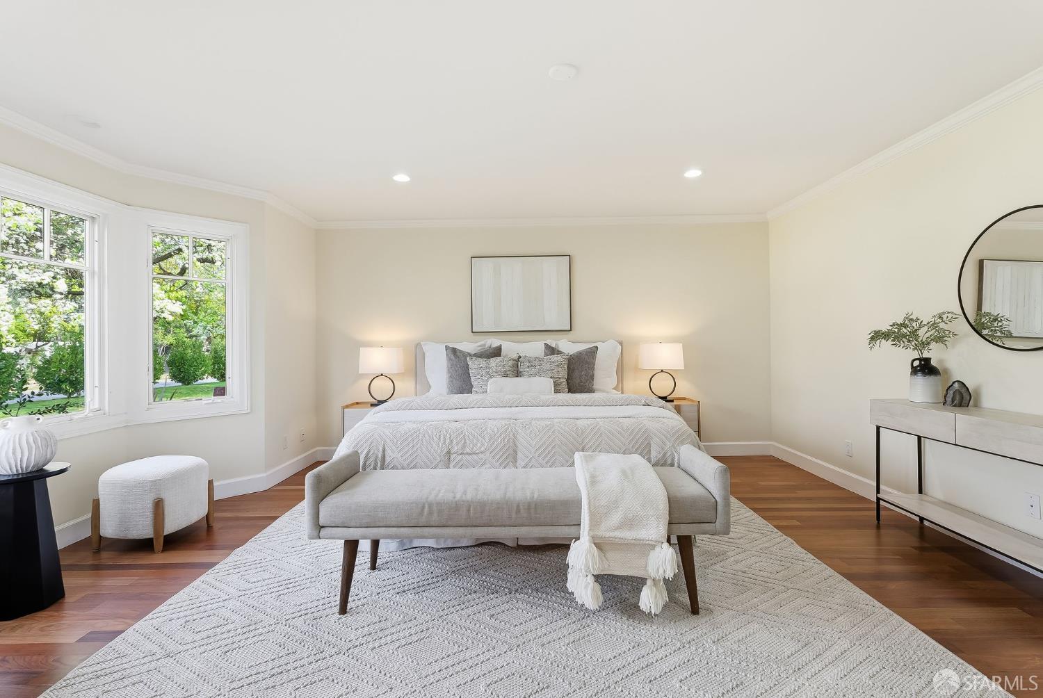 Detail Gallery Image 17 of 22 For 2 Callado Way, Atherton,  CA 94027 - 5 Beds | 4/1 Baths