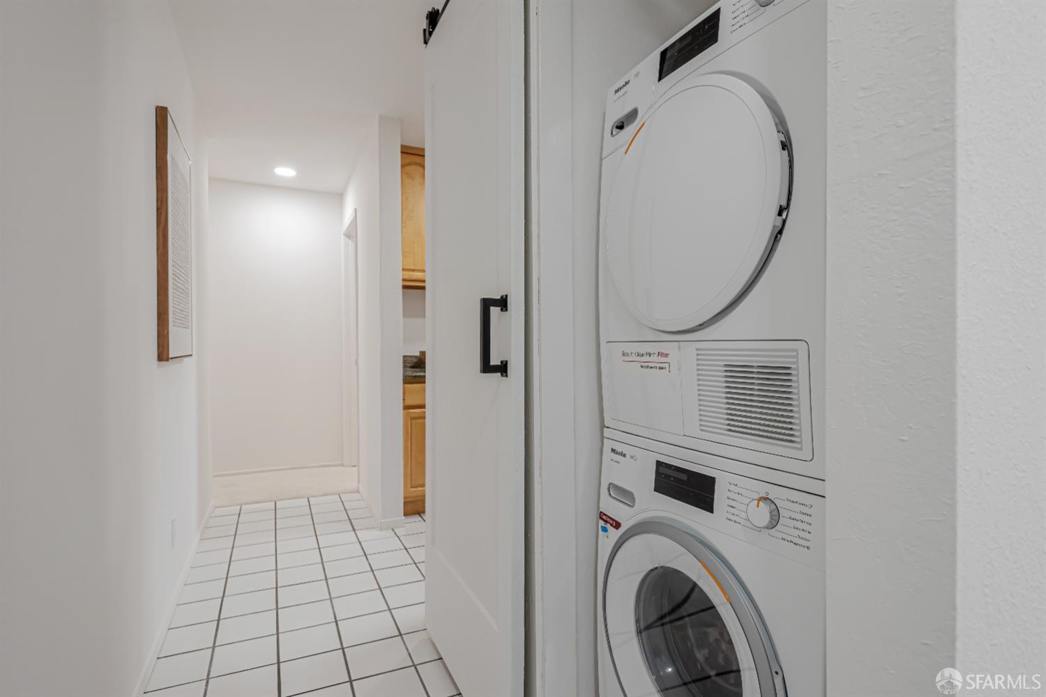 Detail Gallery Image 4 of 40 For 340 Vallejo Dr #71,  Millbrae,  CA 94030 - 3 Beds | 2 Baths