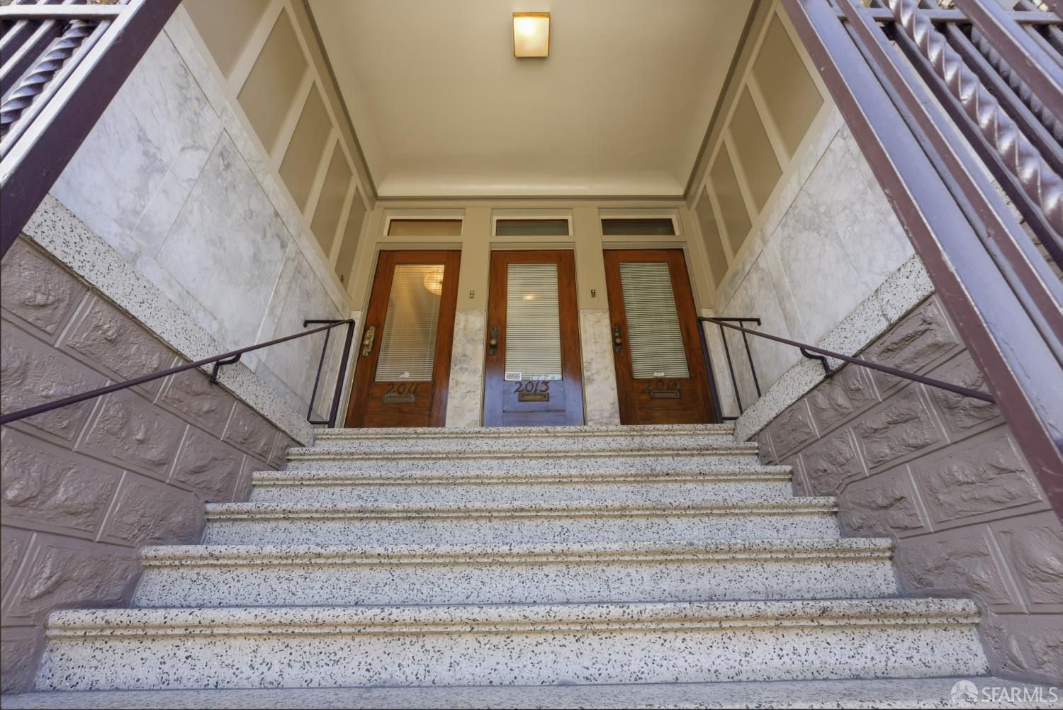 Photo #3: 426103807 Listing: Photo #3