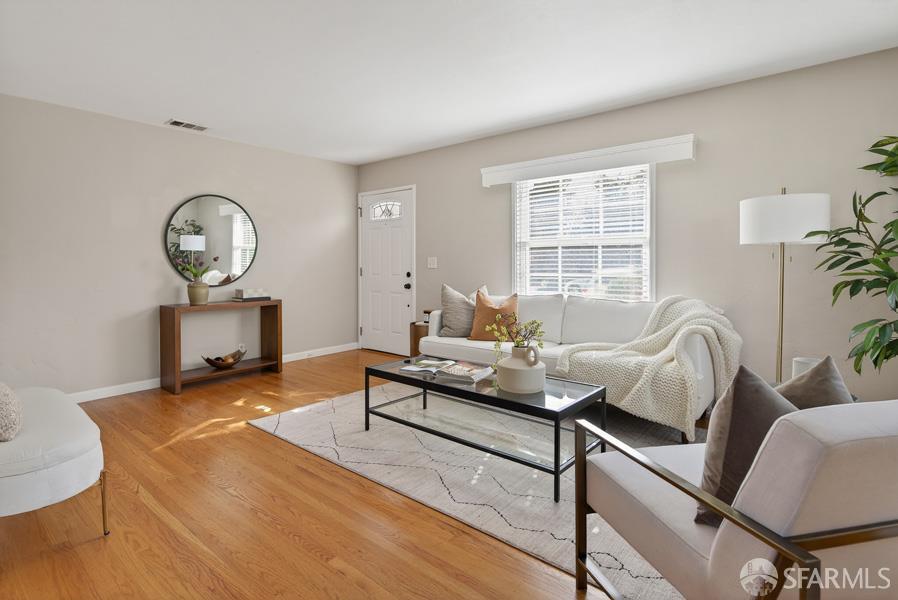 Detail Gallery Image 6 of 28 For 1915 Heatherdale Ave, San Jose,  CA 95126 - 3 Beds | 1 Baths