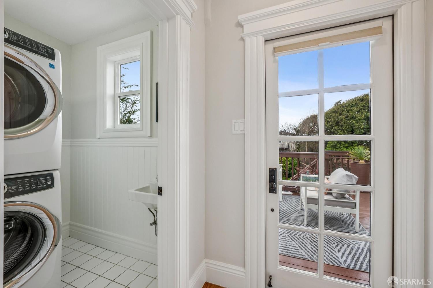 Detail Gallery Image 30 of 87 For 1461 6th Ave, San Francisco,  CA 94122 - 4 Beds | 2 Baths