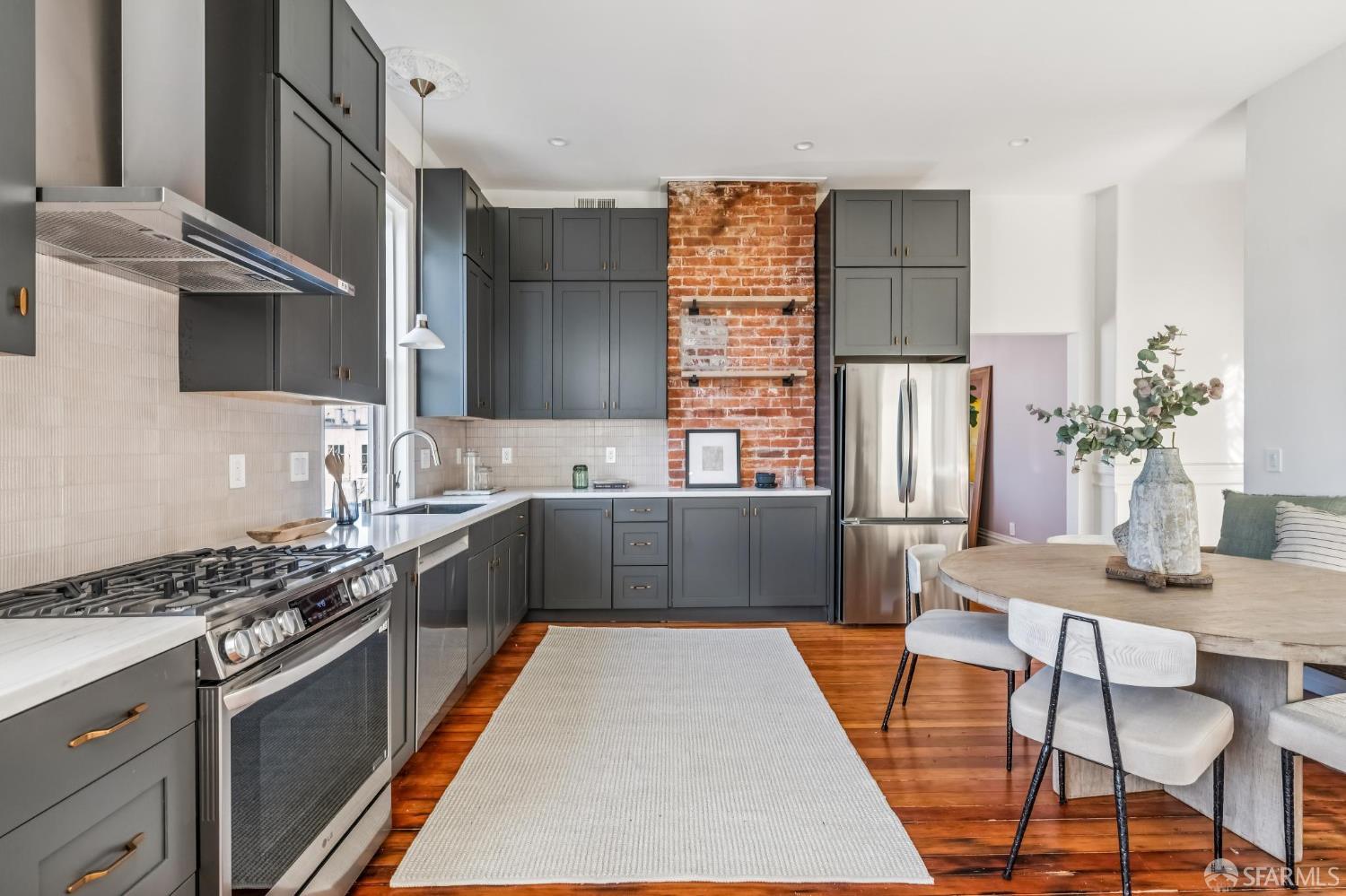 Detail Gallery Image 35 of 76 For 105 Belvedere St, San Francisco,  CA 94117 - 3 Beds | 2 Baths