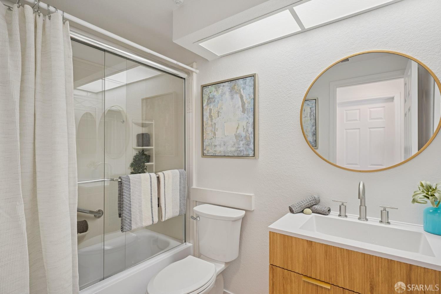 Detail Gallery Image 27 of 31 For 1314 Danberry Ln, Daly City,  CA 94014 - 2 Beds | 2 Baths