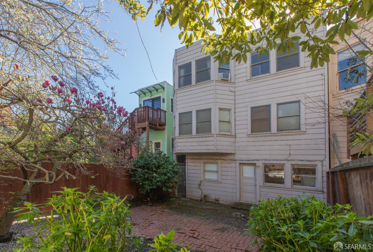 Detail Gallery Image 26 of 98 For 3530 22nd St, San Francisco,  CA 94114 - – Beds | – Baths