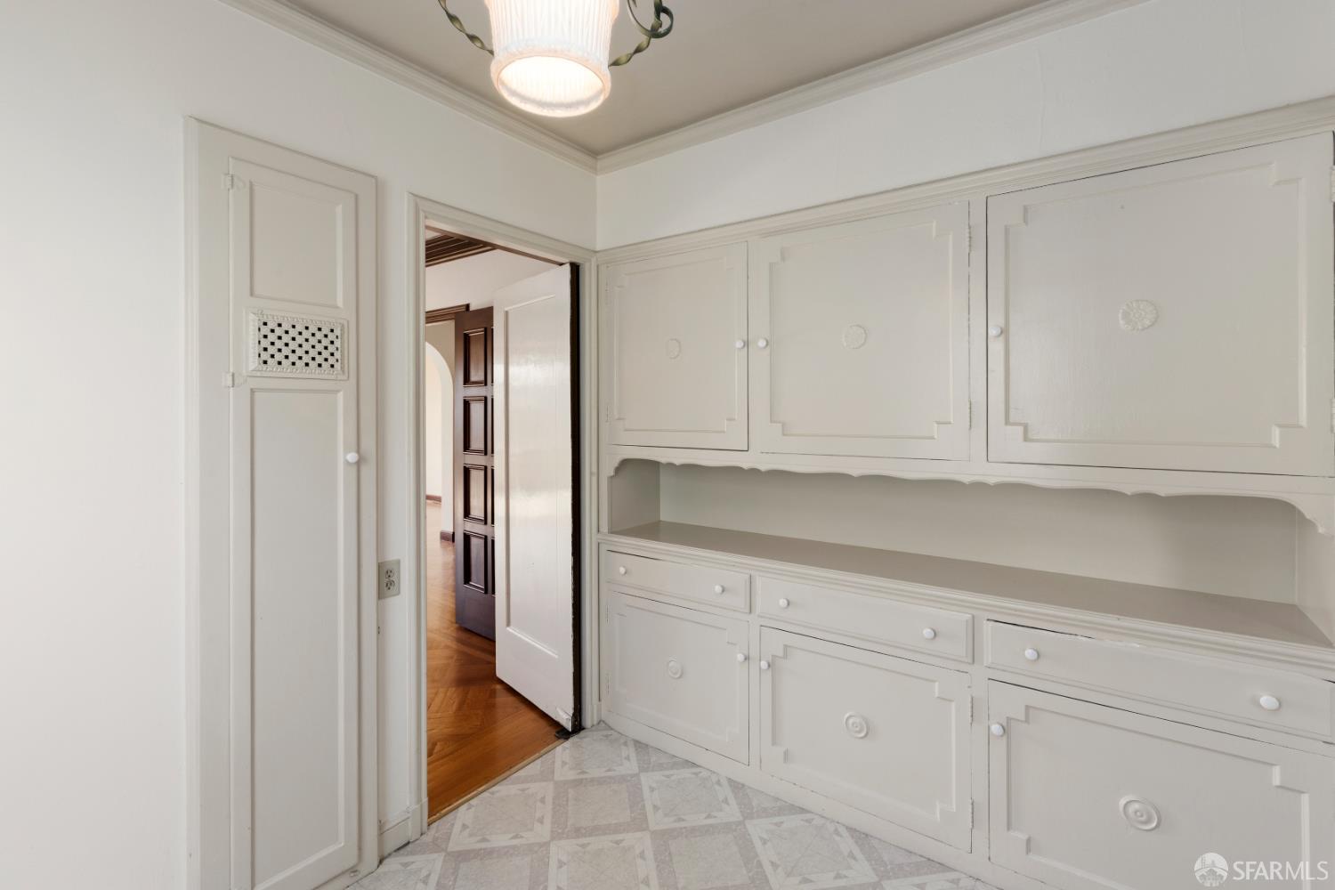 Detail Gallery Image 12 of 98 For 3530 22nd St, San Francisco,  CA 94114 - – Beds | – Baths