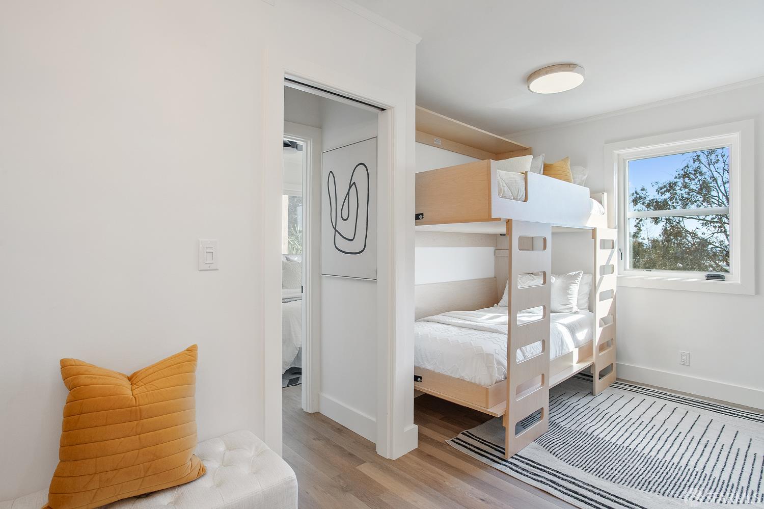 Detail Gallery Image 15 of 23 For 344 Holladay Ave, San Francisco,  CA 94110 - 2 Beds | 1 Baths