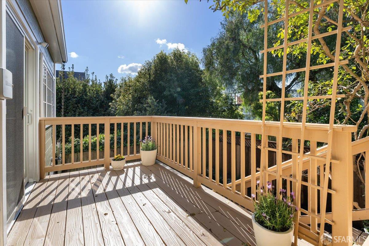 Detail Gallery Image 34 of 54 For 160 Andover St, San Francisco,  CA 94110 - 2 Beds | 2 Baths