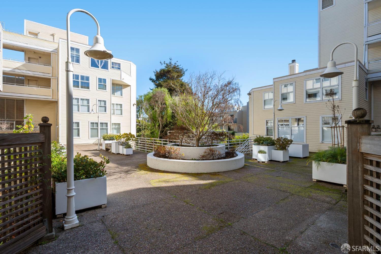 Detail Gallery Image 18 of 20 For 2075 Sutter St #501,  San Francisco,  CA 94115 - 2 Beds | 2 Baths