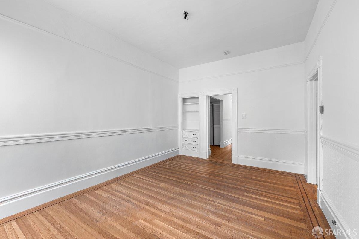 Detail Gallery Image 7 of 17 For 1018 Noe St, San Francisco,  CA 94114 - 4 Beds | 2 Baths