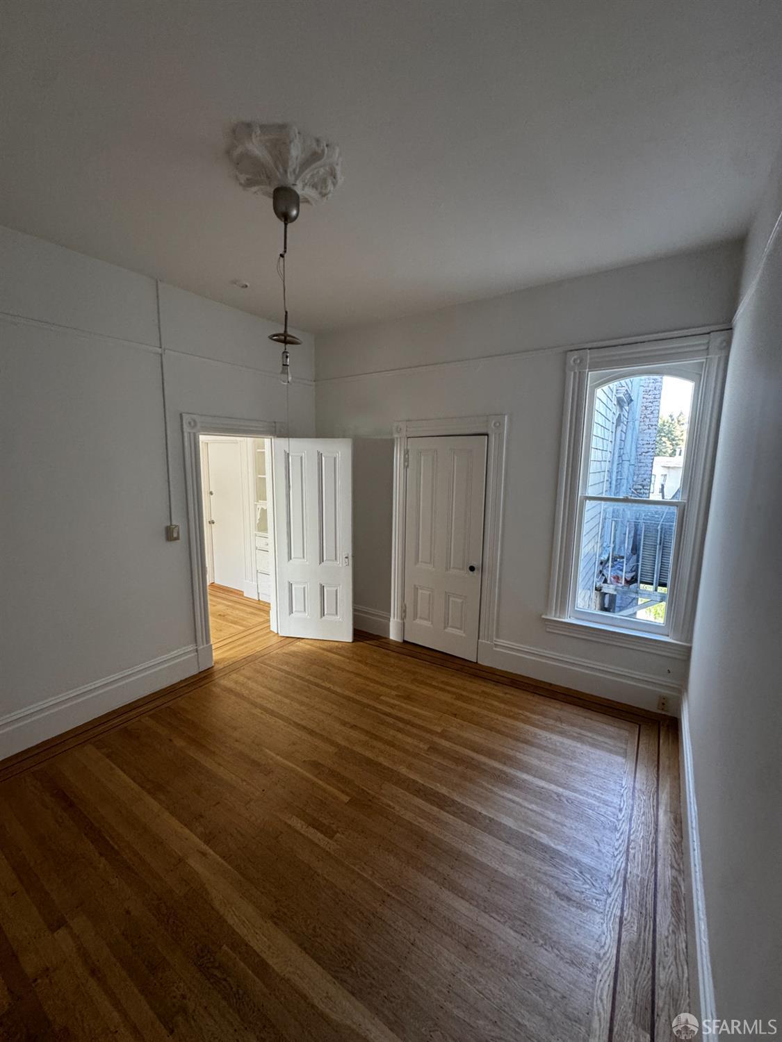 Detail Gallery Image 15 of 16 For 1016 Noe St #B,  San Francisco,  CA 94114 - 1 Beds | 1 Baths