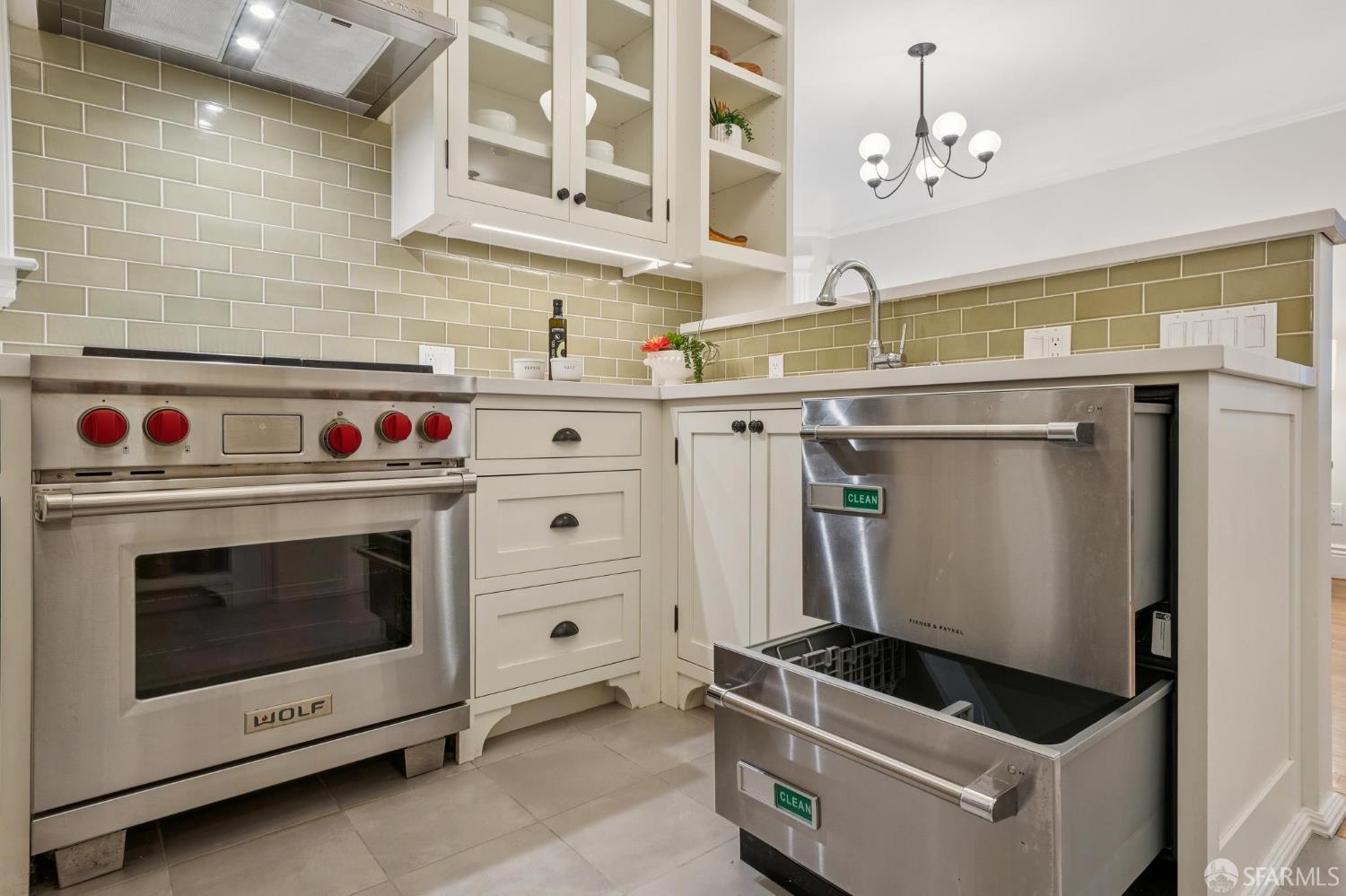 Detail Gallery Image 17 of 87 For 1461 6th Ave, San Francisco,  CA 94122 - 4 Beds | 2 Baths