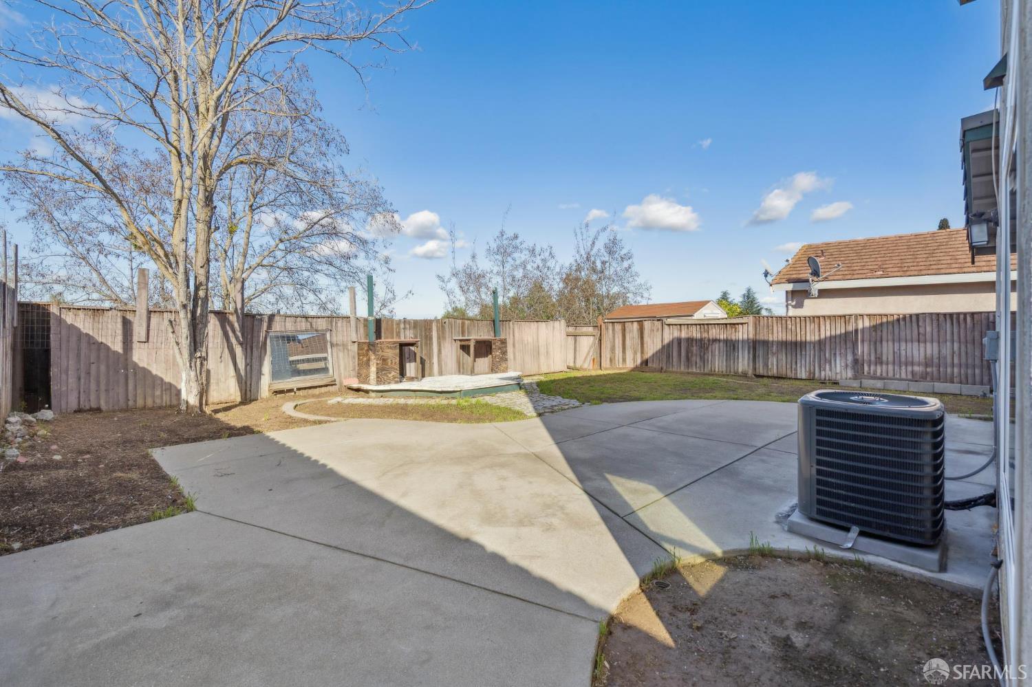 Detail Gallery Image 37 of 39 For 1157 Rockspring Way, Antioch,  CA 94531 - 3 Beds | 2/1 Baths