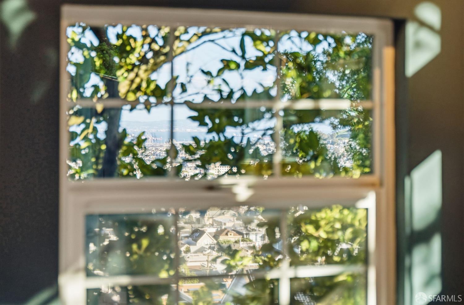 Detail Gallery Image 34 of 37 For 4458 24th St, San Francisco,  CA 94114 - 2 Beds | 1 Baths