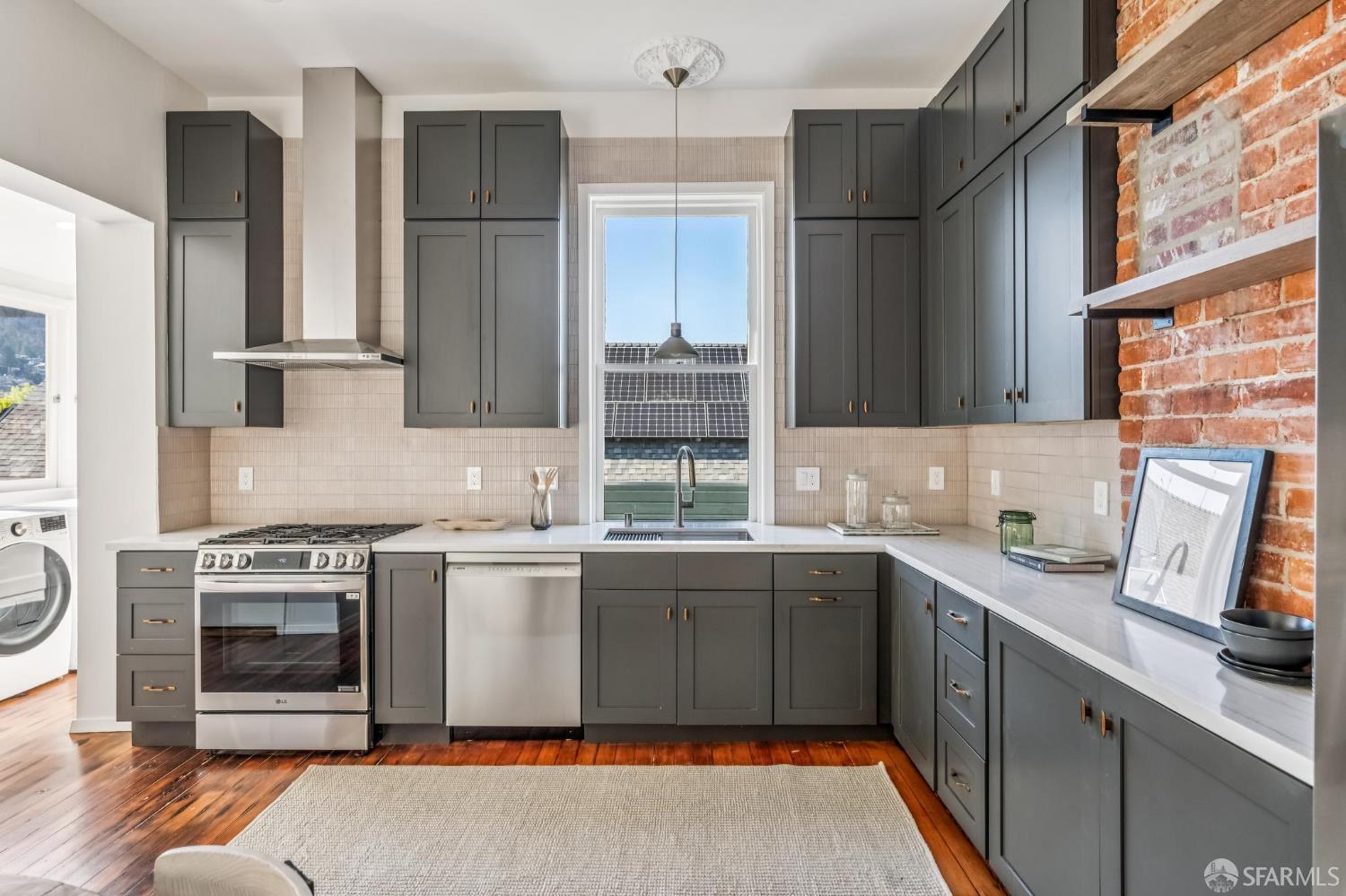 Detail Gallery Image 37 of 76 For 105 Belvedere St, San Francisco,  CA 94117 - 3 Beds | 2 Baths