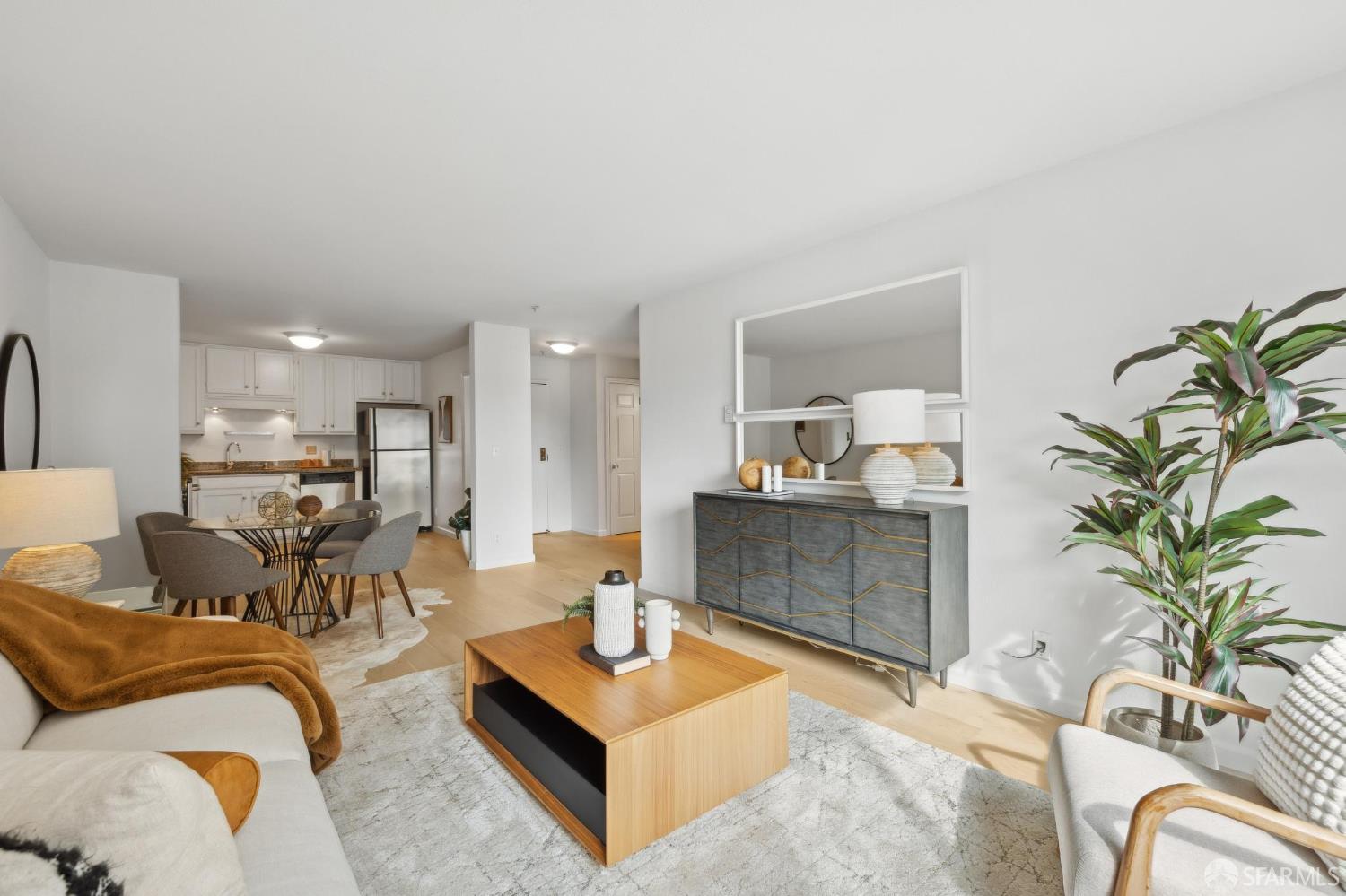 Detail Gallery Image 7 of 21 For 550 South Van Ness Ave #207,  San Francisco,  CA 94110 - 1 Beds | 1 Baths