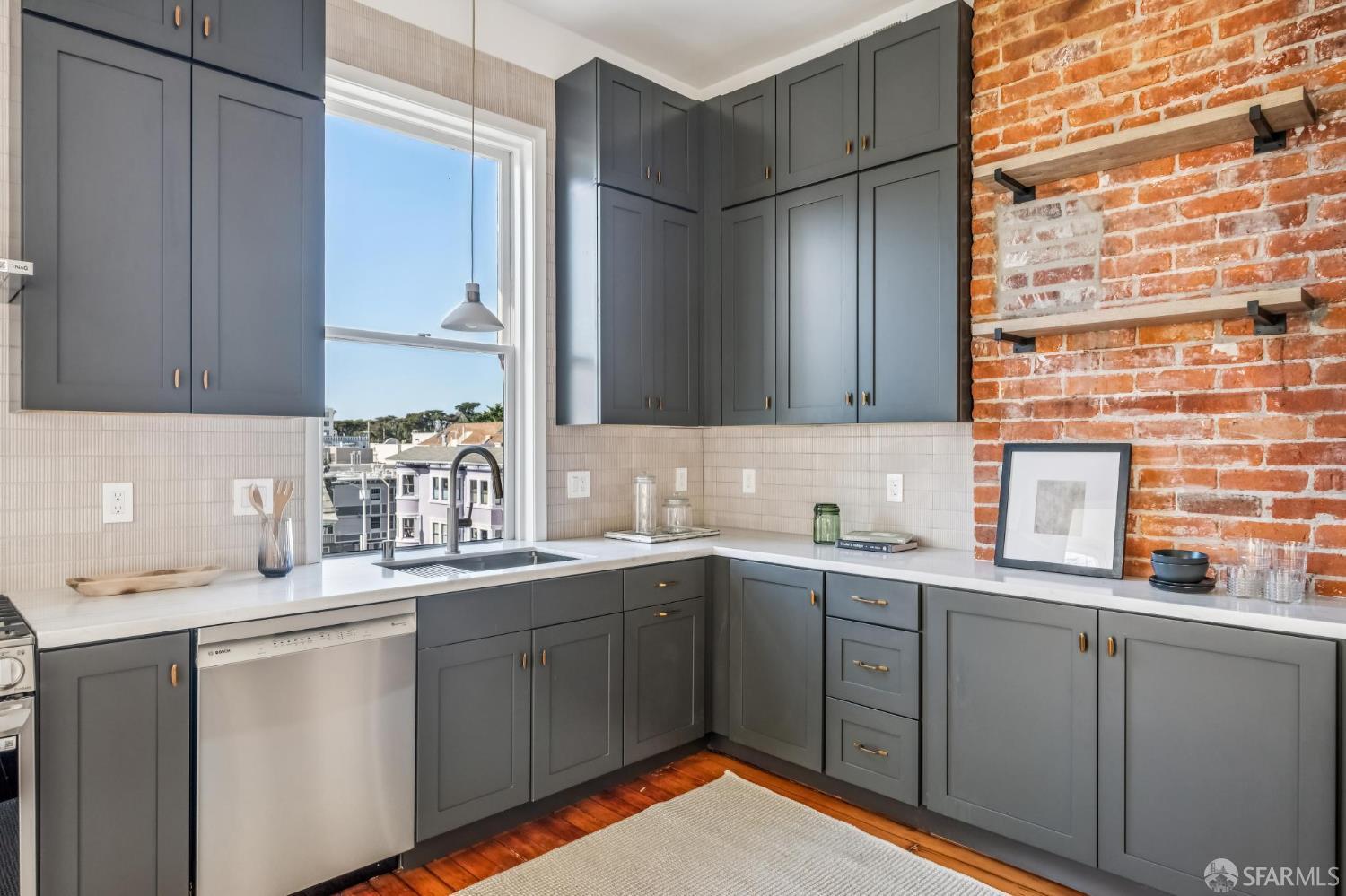 Detail Gallery Image 33 of 76 For 105 Belvedere St, San Francisco,  CA 94117 - 3 Beds | 2 Baths