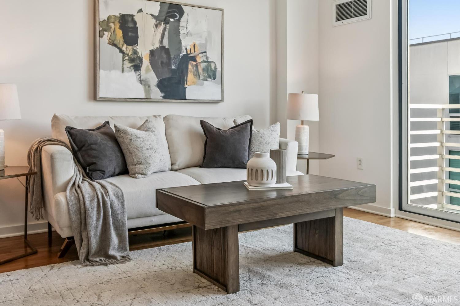 Detail Gallery Image 4 of 42 For 555 4th St #926,  San Francisco,  CA 94107 - 1 Beds | 1 Baths