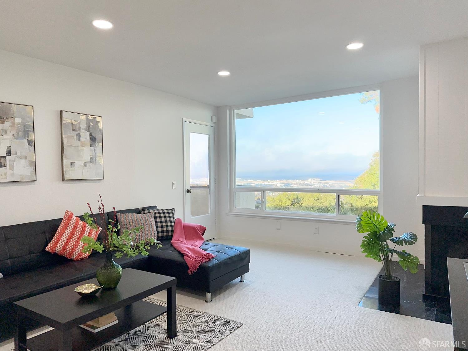 Detail Gallery Image 6 of 40 For 340 Vallejo Dr #71,  Millbrae,  CA 94030 - 3 Beds | 2 Baths