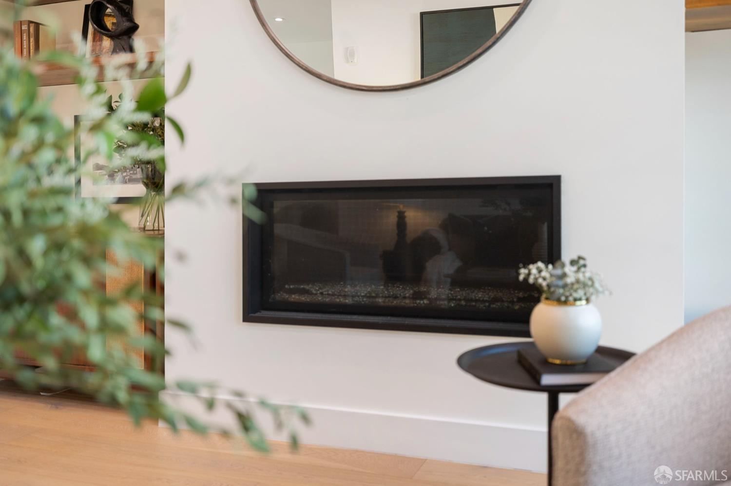 Detail Gallery Image 30 of 32 For 1152 Potrero Ave #B,  San Francisco,  CA 94110 - 3 Beds | 2/1 Baths