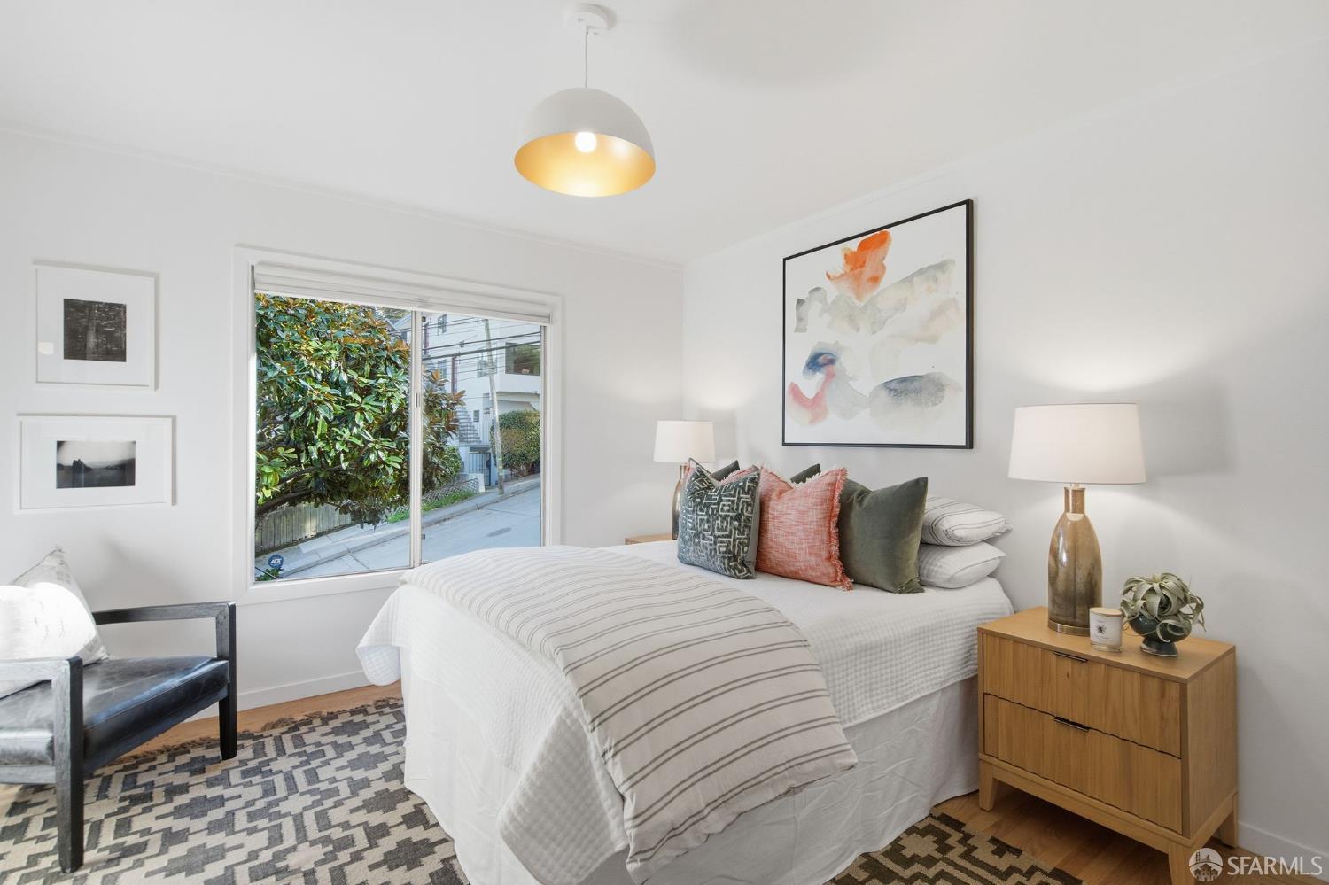 Detail Gallery Image 16 of 37 For 4458 24th St, San Francisco,  CA 94114 - 2 Beds | 1 Baths