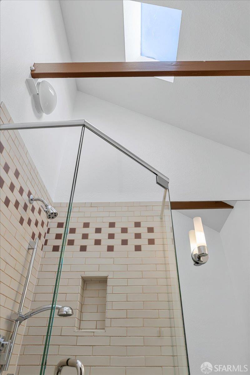 Detail Gallery Image 33 of 54 For 160 Andover St, San Francisco,  CA 94110 - 2 Beds | 2 Baths