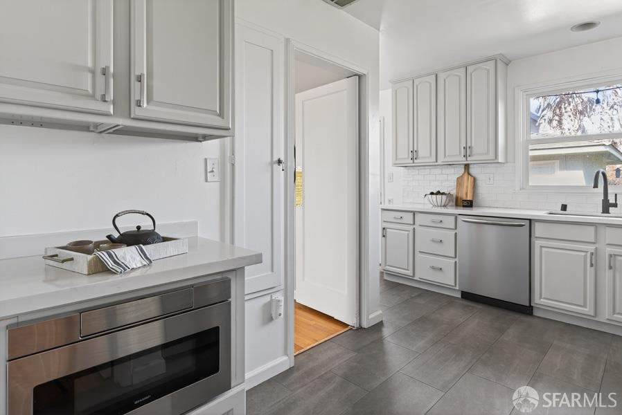 Detail Gallery Image 13 of 28 For 1915 Heatherdale Ave, San Jose,  CA 95126 - 3 Beds | 1 Baths