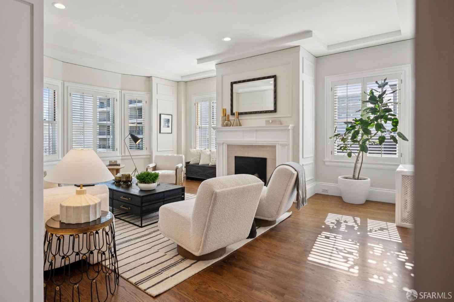 Detail Gallery Image 2 of 48 For 2111 Franklin St #7,  San Francisco,  CA 94109 - 2 Beds | 2 Baths