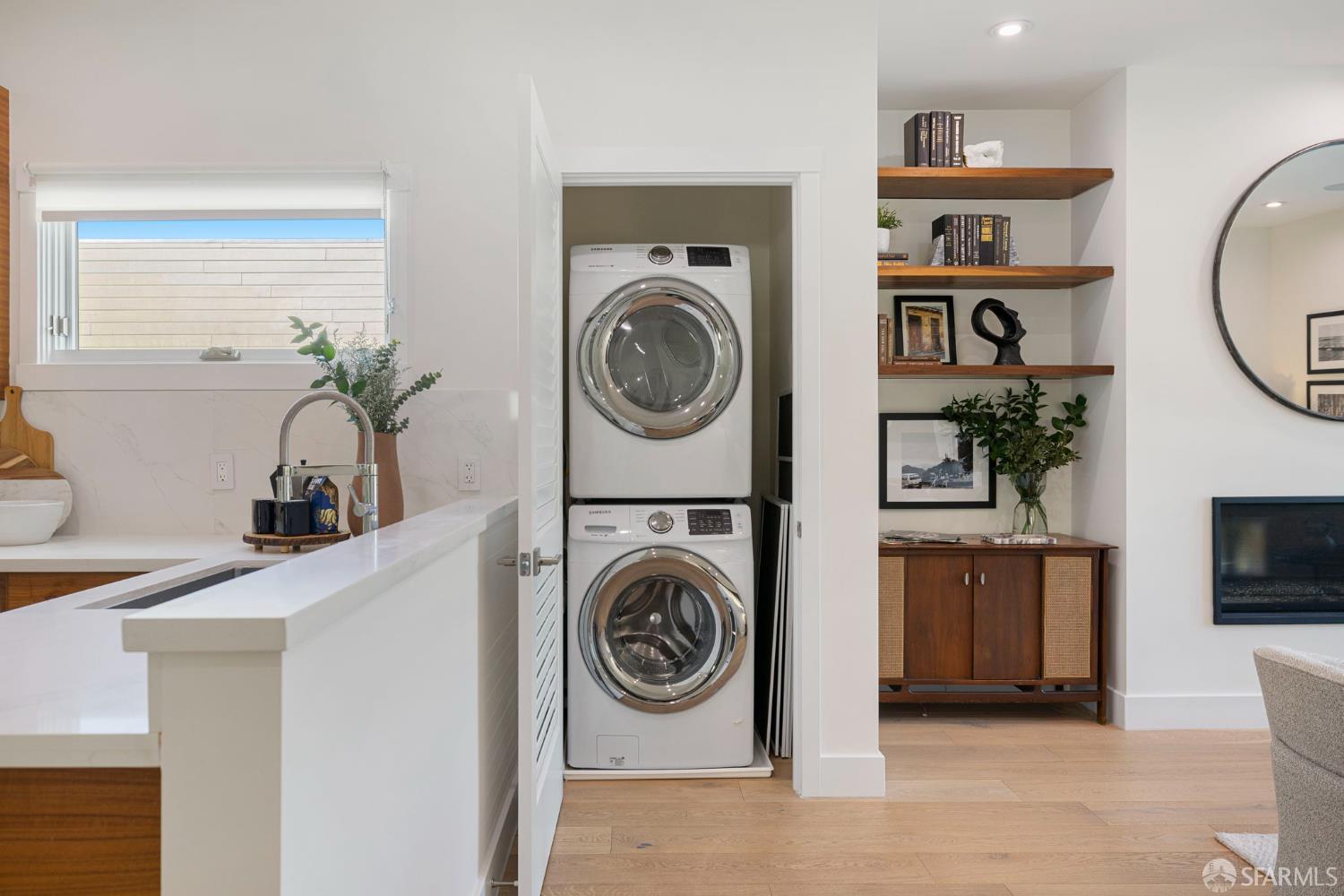 Detail Gallery Image 29 of 32 For 1152 Potrero Ave #B,  San Francisco,  CA 94110 - 3 Beds | 2/1 Baths