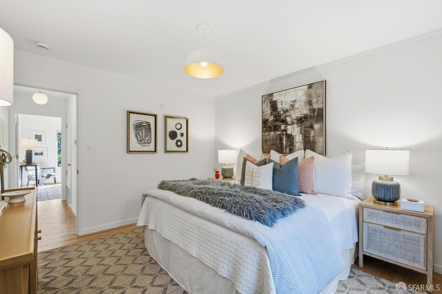 Detail Gallery Image 20 of 37 For 4458 24th St, San Francisco,  CA 94114 - 2 Beds | 1 Baths