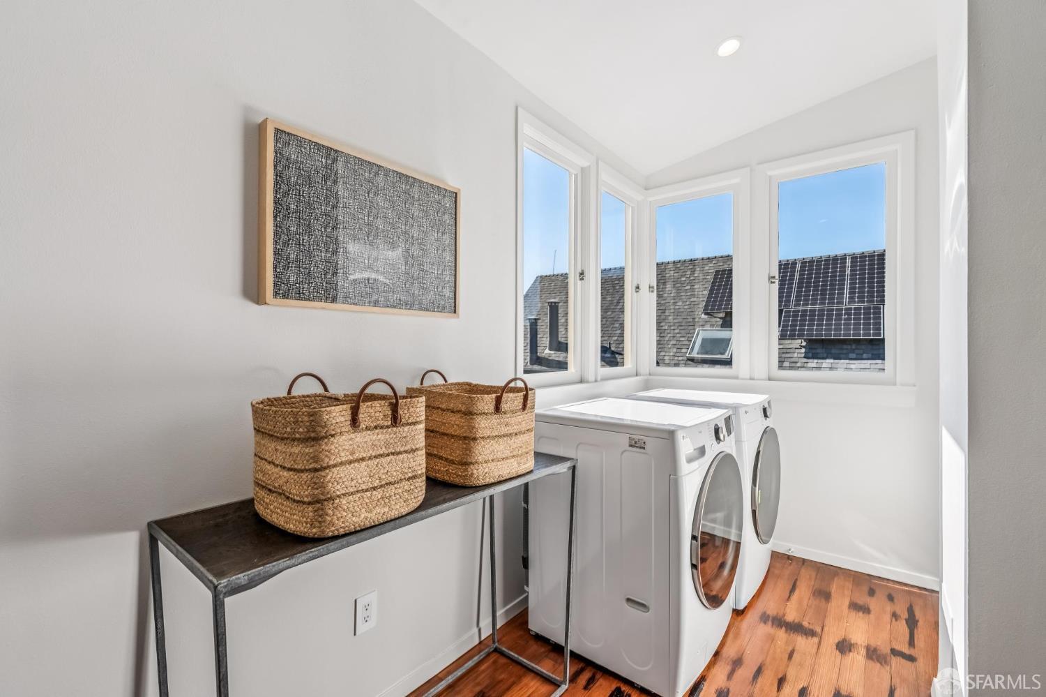 Detail Gallery Image 40 of 76 For 105 Belvedere St, San Francisco,  CA 94117 - 3 Beds | 2 Baths