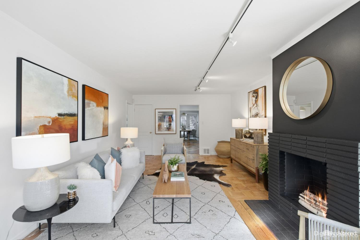 Detail Gallery Image 3 of 37 For 4458 24th St, San Francisco,  CA 94114 - 2 Beds | 1 Baths