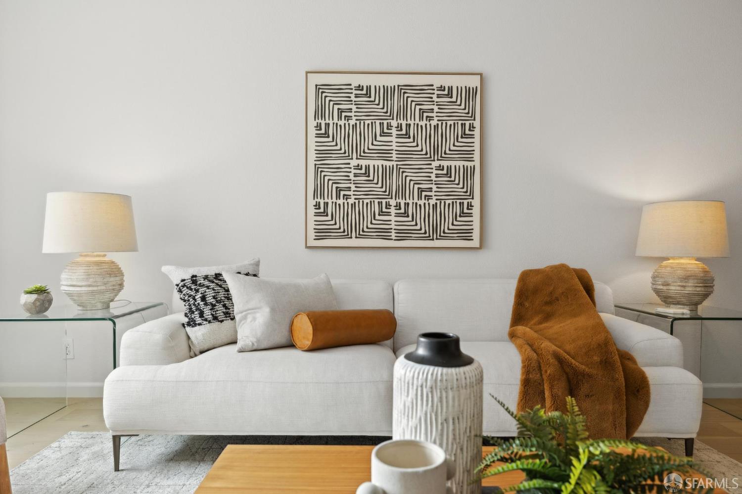 Detail Gallery Image 5 of 21 For 550 South Van Ness Ave #207,  San Francisco,  CA 94110 - 1 Beds | 1 Baths