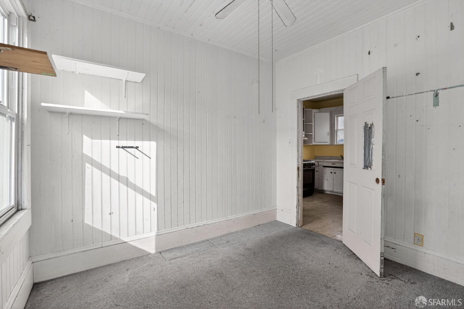 Detail Gallery Image 9 of 18 For 621 16th St, Richmond,  CA 94801 - 3 Beds | 2 Baths