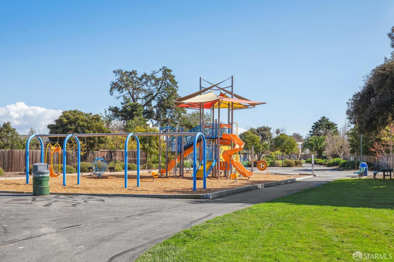 Detail Gallery Image 27 of 29 For 249 Sandpiper Ct, Foster City,  CA 94404 - 4 Beds | 2 Baths