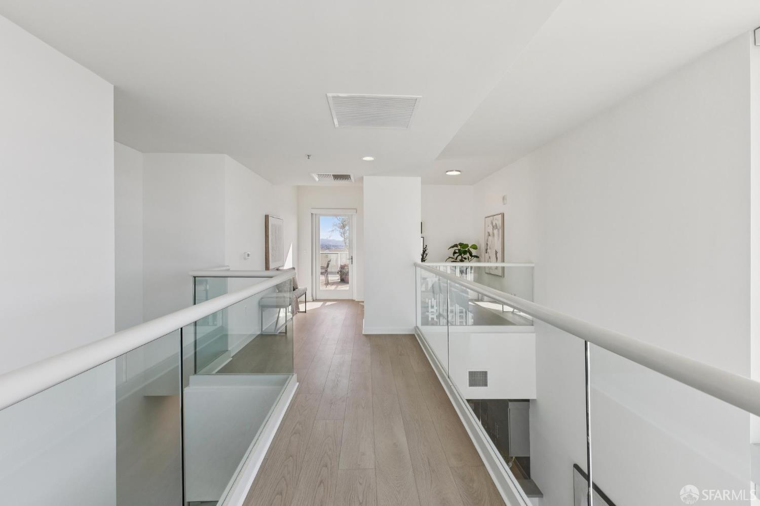 Detail Gallery Image 37 of 52 For 222 Broadway Ave #1505,  Oakland,  CA 94607 - 2 Beds | 2/1 Baths