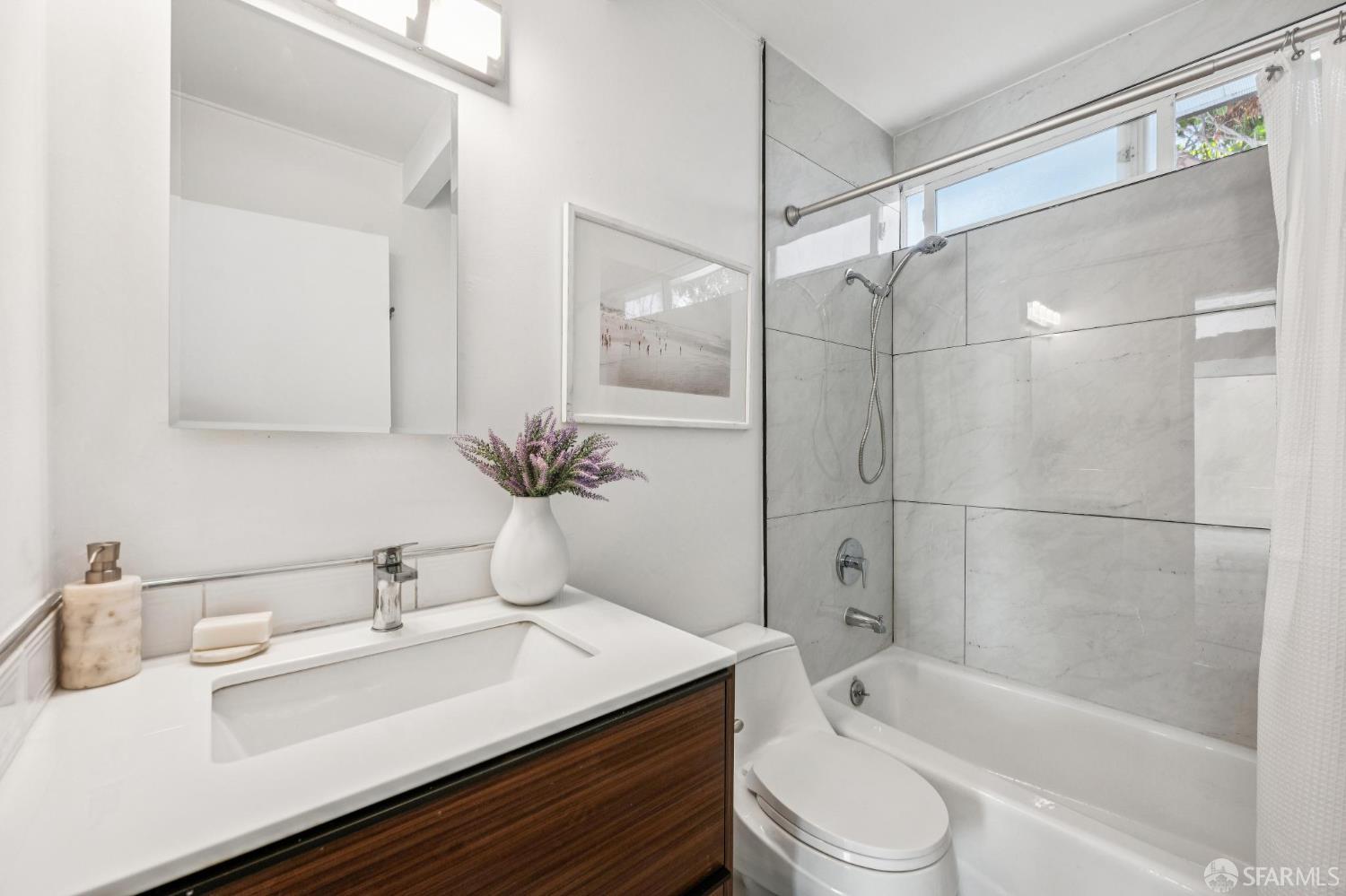 Detail Gallery Image 20 of 29 For 249 Sandpiper Ct, Foster City,  CA 94404 - 4 Beds | 2 Baths