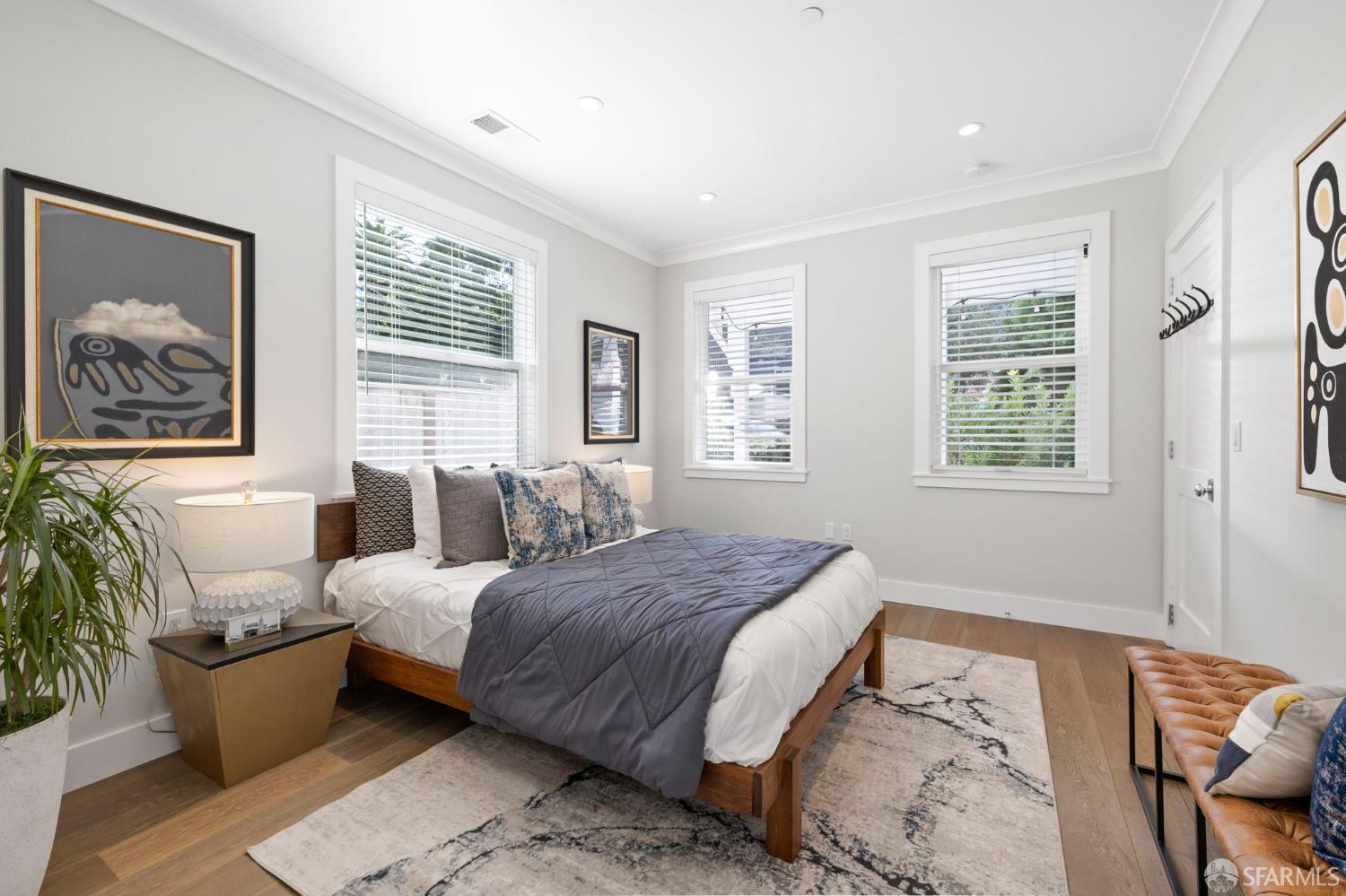 Detail Gallery Image 10 of 66 For 191 Winona Ave, Pacifica,  CA 94044 - 4 Beds | 3 Baths