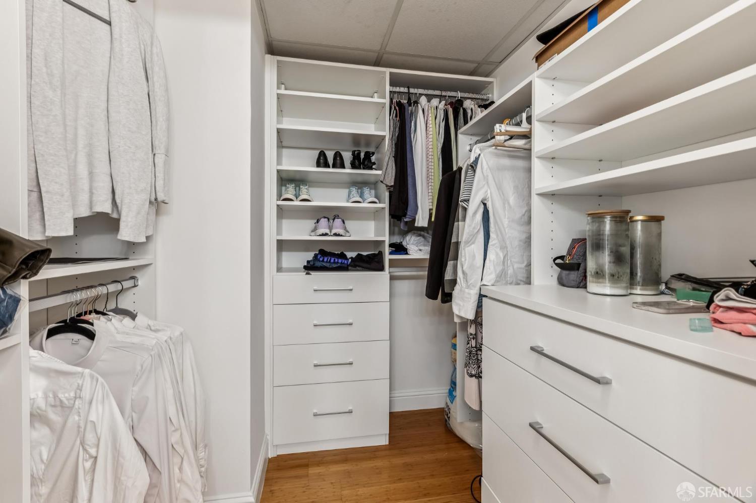 Photo #23: 426102662 Listing: Photo #23