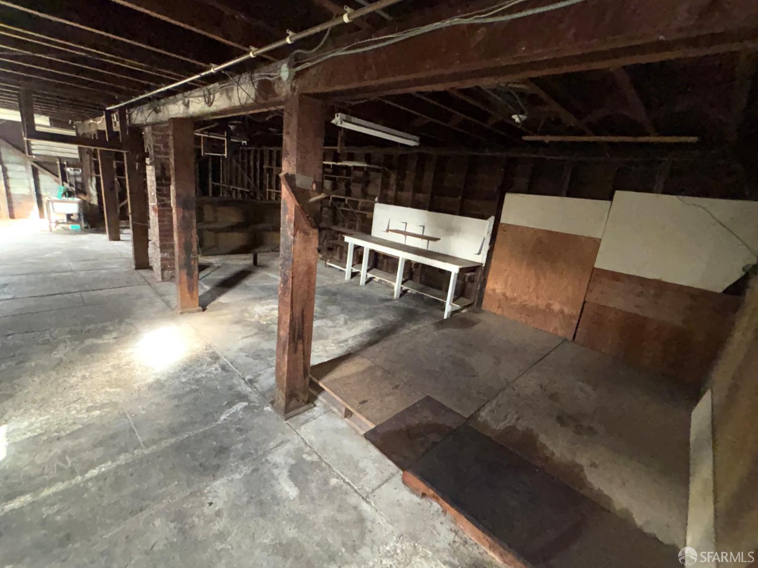 Detail Gallery Image 17 of 18 For 621 16th St, Richmond,  CA 94801 - 3 Beds | 2 Baths