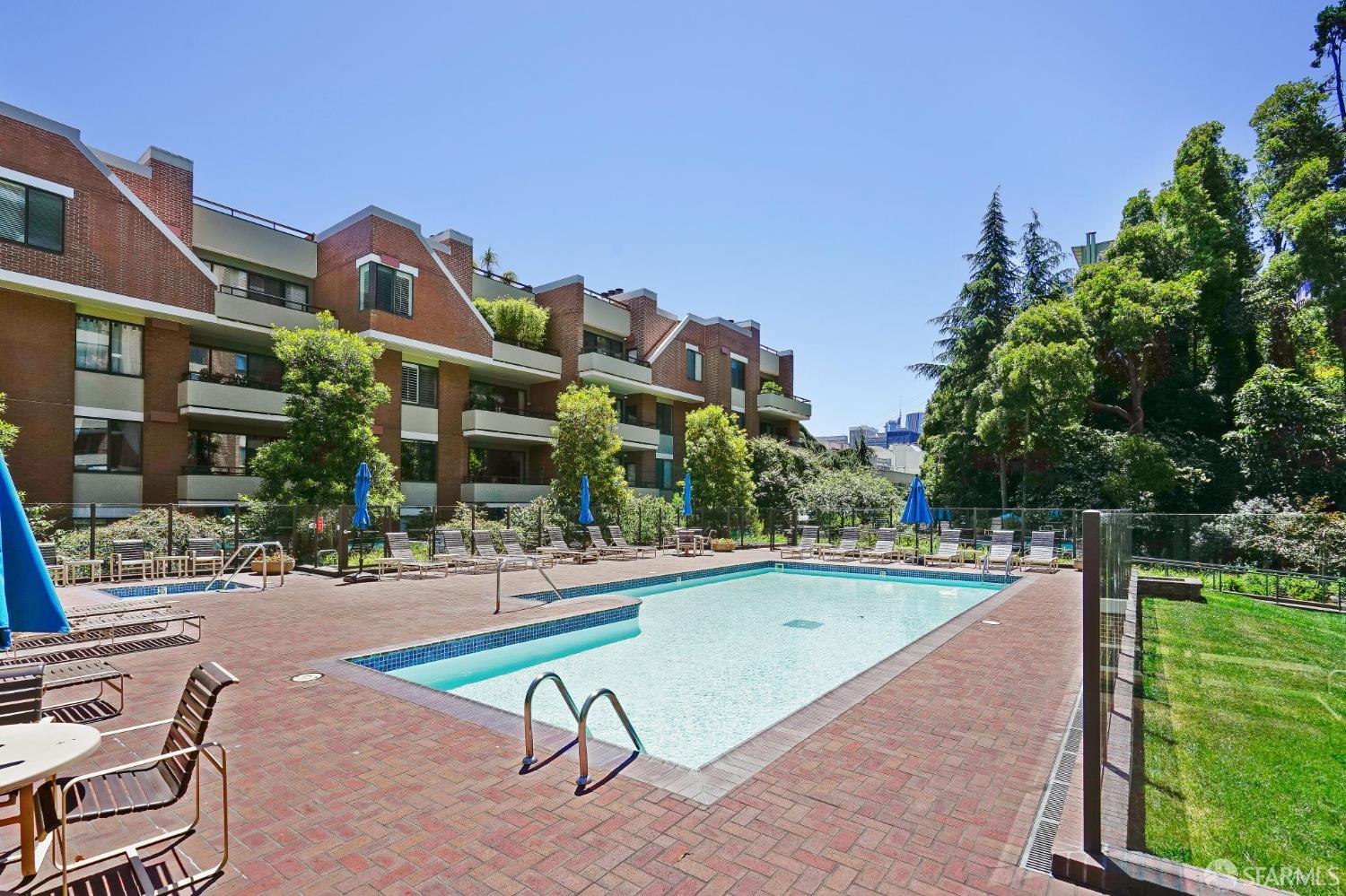 Photo #30: 426102662 Listing: Photo #30