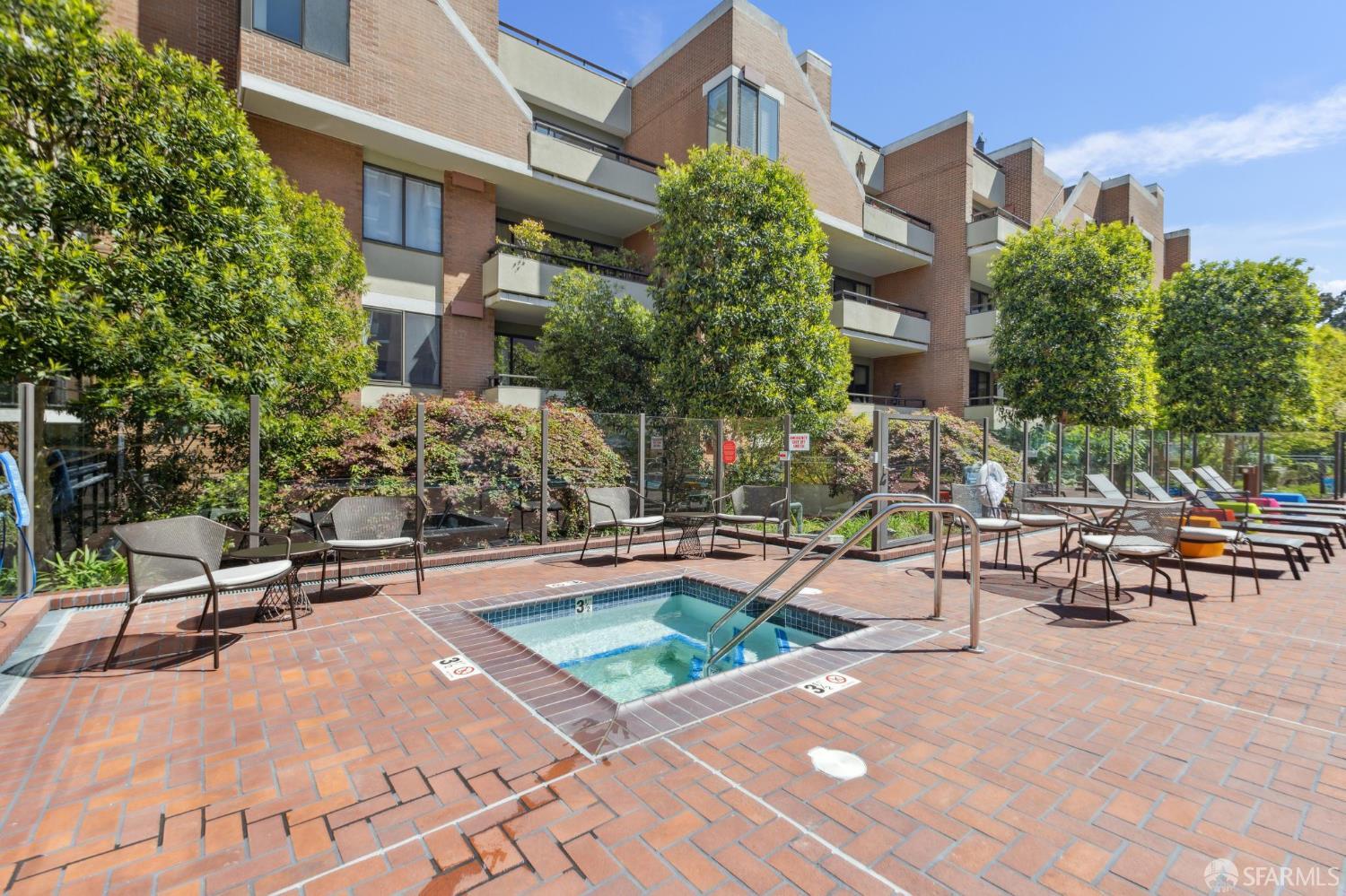 Photo #31: 426102662 Listing: Photo #31