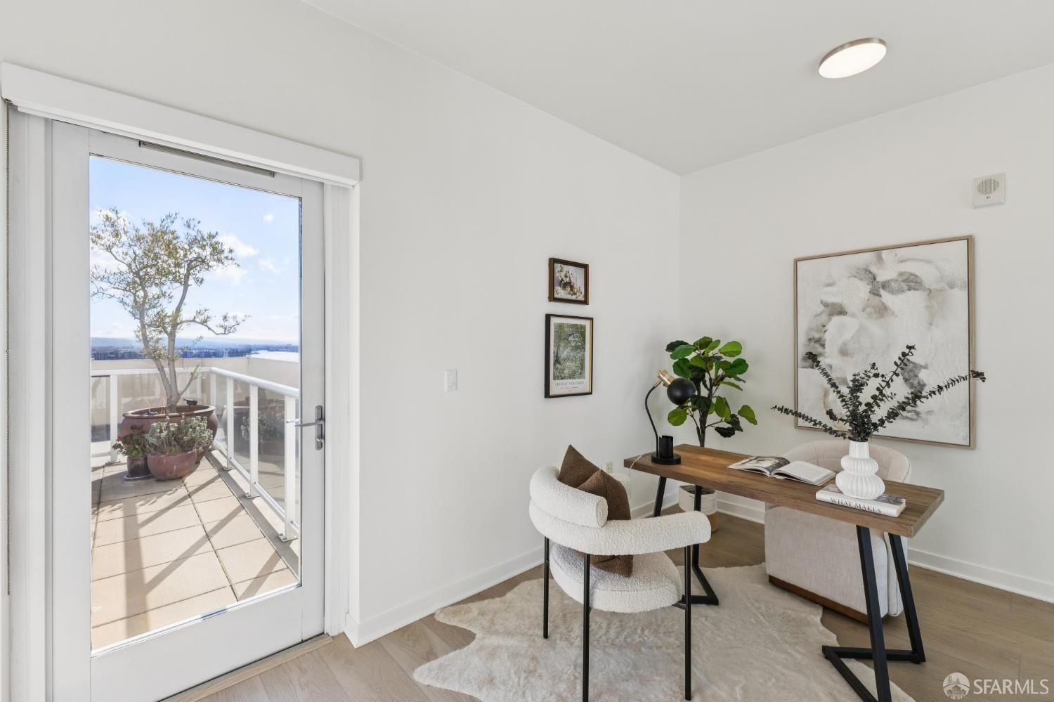 Detail Gallery Image 39 of 52 For 222 Broadway Ave #1505,  Oakland,  CA 94607 - 2 Beds | 2/1 Baths