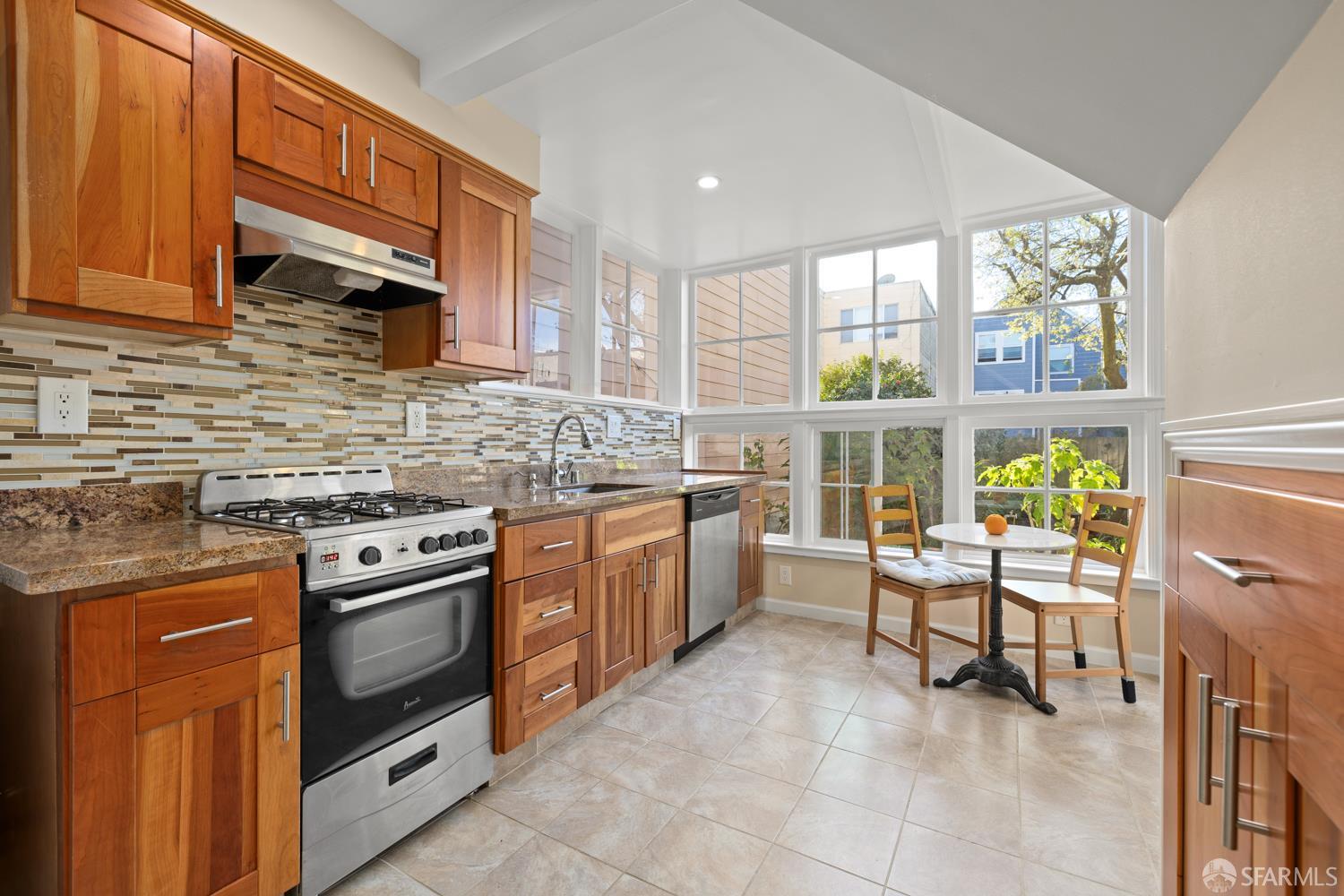 Detail Gallery Image 32 of 39 For 317 2nd Ave, San Francisco,  CA 94118 - 3 Beds | 2 Baths