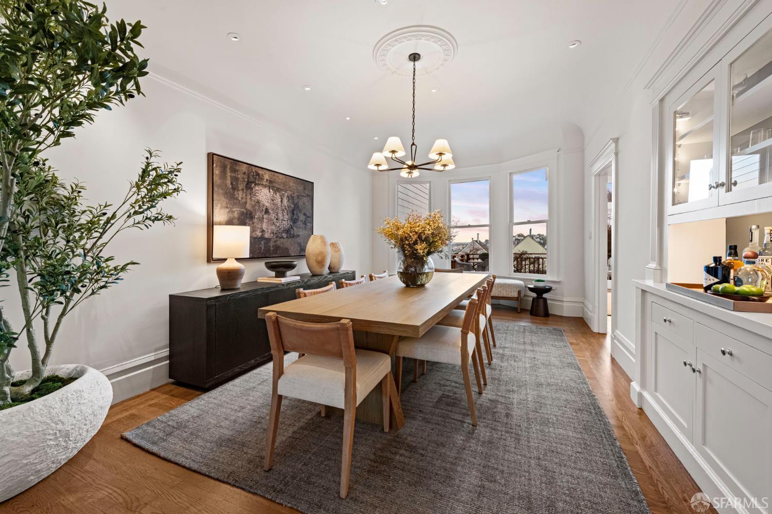 Detail Gallery Image 9 of 52 For 3853 22nd St, San Francisco,  CA 94114 - 3 Beds | 2/1 Baths