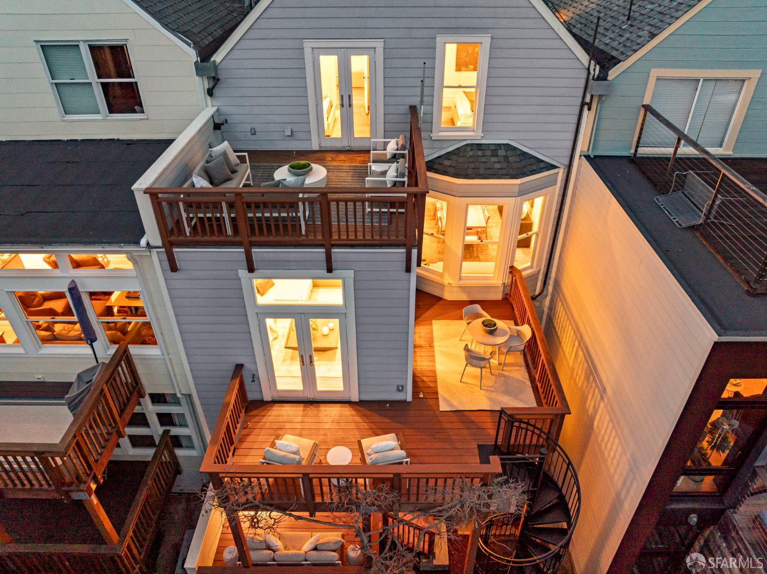 Detail Gallery Image 46 of 52 For 3853 22nd St, San Francisco,  CA 94114 - 3 Beds | 2/1 Baths